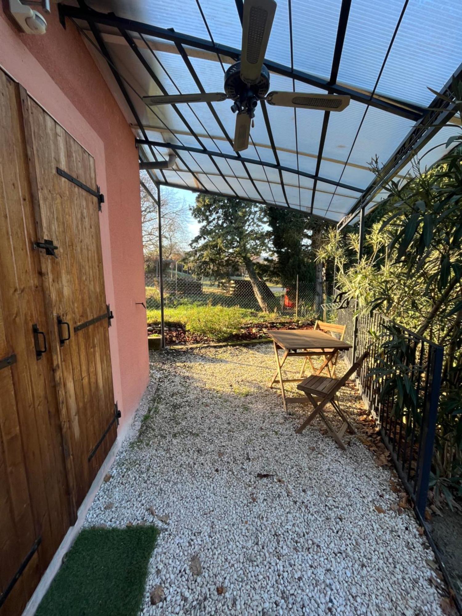 Studio Cosy Avec Climatisation Et Terrasse Malataverne Eksteriør billede