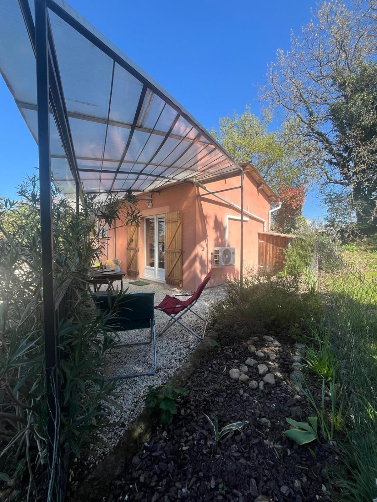 Studio Cosy Avec Climatisation Et Terrasse Malataverne Eksteriør billede